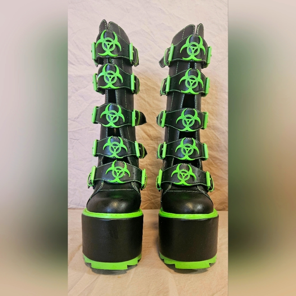 Y.R.U. Dune Toxica Platform Boots